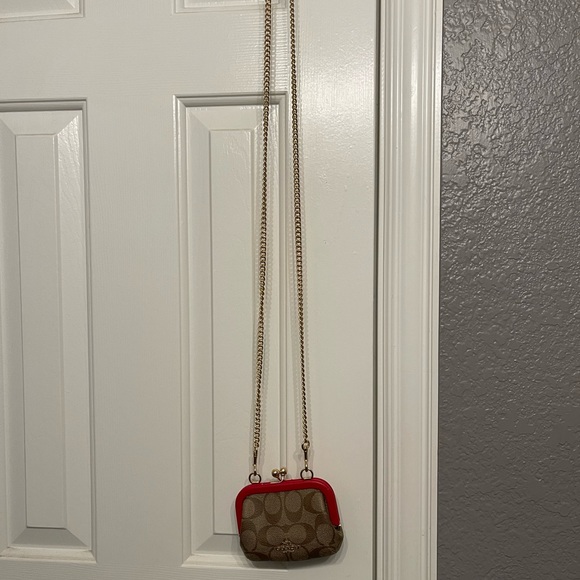 Coach coin purse - Picture 2 of 3